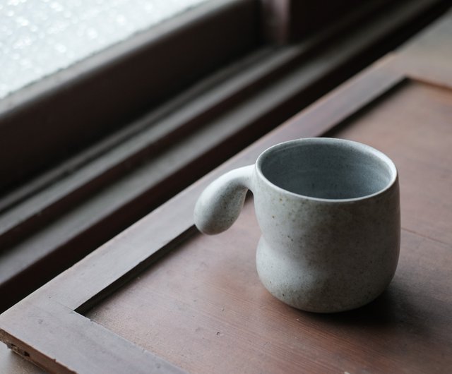 マグカップ|雲の形をしたマグカップ - ショップ 七号锥 制陶所
