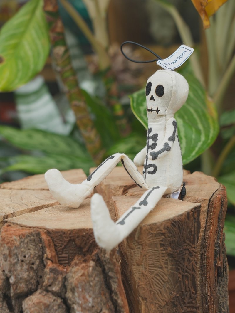 【熱門預購】KOKOPELLI  SKULL BASIC 骷顱頭版掛飾 (2色) - 吊飾/掛飾 - 其他材質 多色