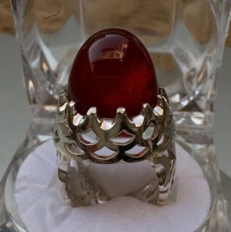 Shefat Al Abad Habshi Kabidi Yemeni Aqeeq Akik Agate Ring Blood Color Underlight - 戒指 - 寶石 紅色