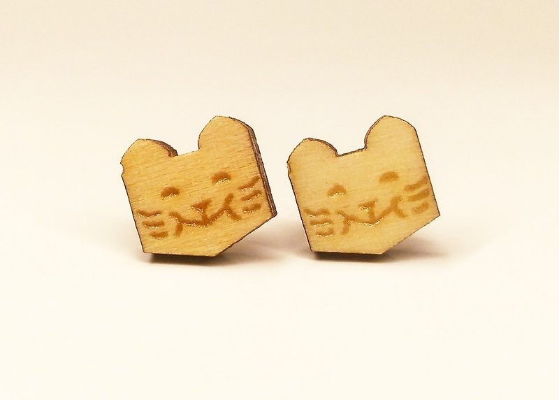 (Smiling cat) plain color wooden earrings - ต่างหู - ไม้ 