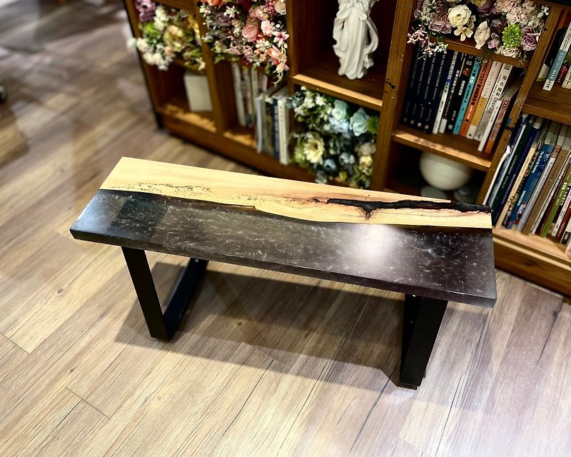 River Resin Art - River Bench Experience / Available by appointment from Tuesday to Sunday - Woodworking / Bamboo Craft  - Resin 