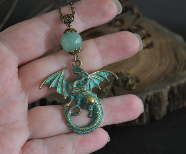 Green hot sale dragon necklace