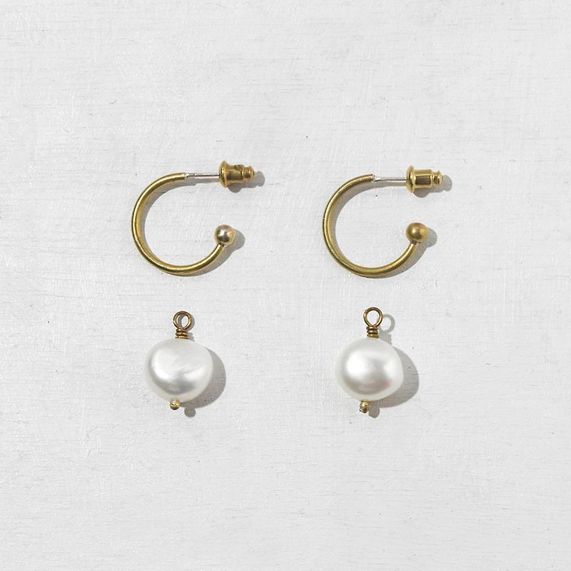 珍珠黃銅粗圈耳環 - 925純銀針 - 耳環/耳夾 - 珍珠 白色