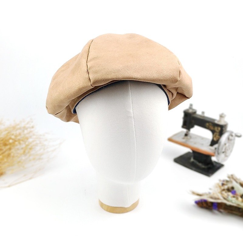 Calf village Calf Village handmade hat men and women double-sided berets artist hat plain stitching suede neutral wild {Earl milk tea} 【B-05】 - Hats & Caps - Genuine Leather Khaki