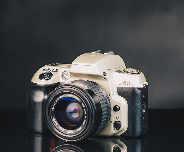 Nikon F60+Sigma 35-70mm f3.5-4.5 #135 フィルムカメラ - ショップ
