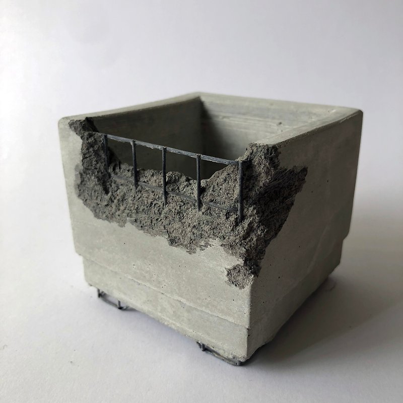 【BunkerCity】Imperfect Basin - Plants - Cement Gray