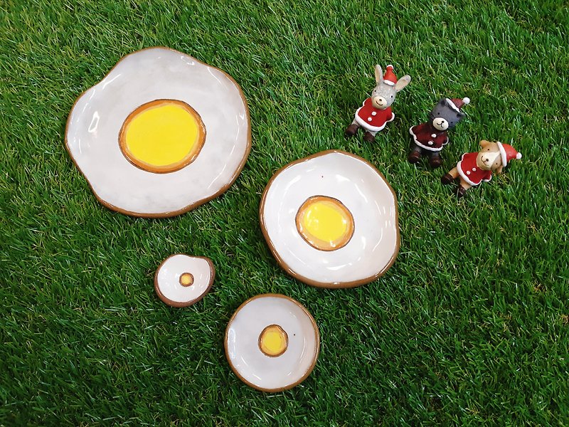 Large + medium + small poached egg tray - จานเล็ก - ดินเผา 