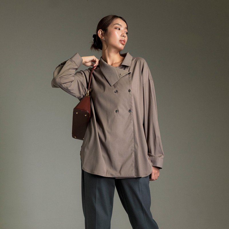 微界 斜め前立てダブルボタンシャツ - シャツ・ブラウス - その他の素材 ブラウン