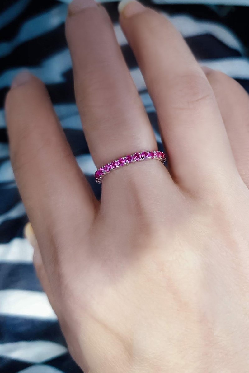 Natural Pink Sapphire , Eternity Band ring , 925 Silver Minimalist Ring for her - 戒指 - 其他金屬 