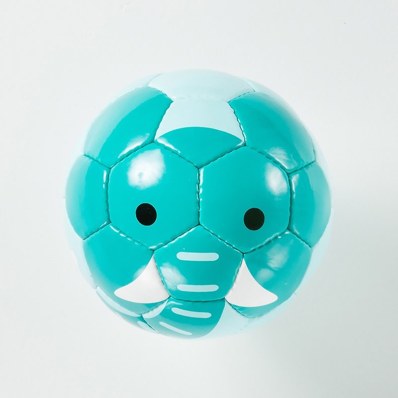 地球ツリーフェアトレード手作りフットボール（象） - 知育玩具・ぬいぐるみ - その他の素材 