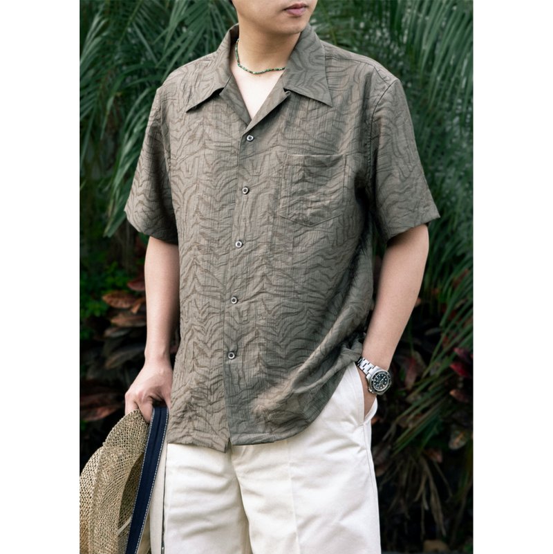夏威夷襯衫 提花天絲 親膚舒適 短袖襯衫 休閒 兩色 Aloha Shirt - 男襯衫/休閒襯衫 - 其他材質 卡其色