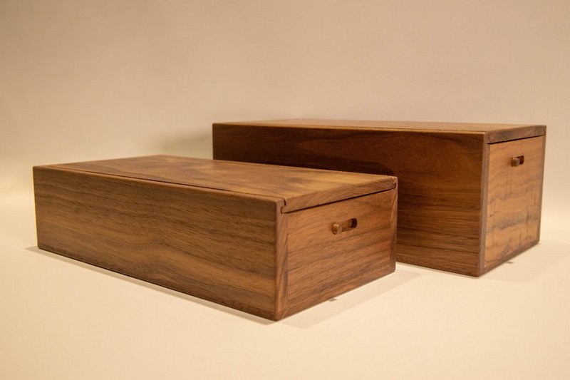 [Must be wood] Switch Box-Solid wood storage box - กล่องเก็บของ - ไม้ สีนำ้ตาล