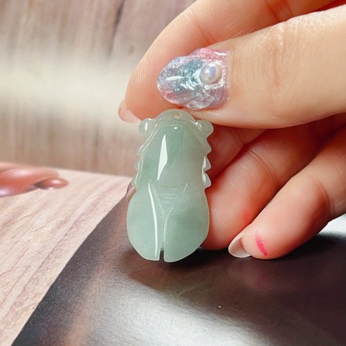 翡翠 セミ彫刻 置物 約10cm 0_a6ff47e0bee17e06d2b1e0d8460e