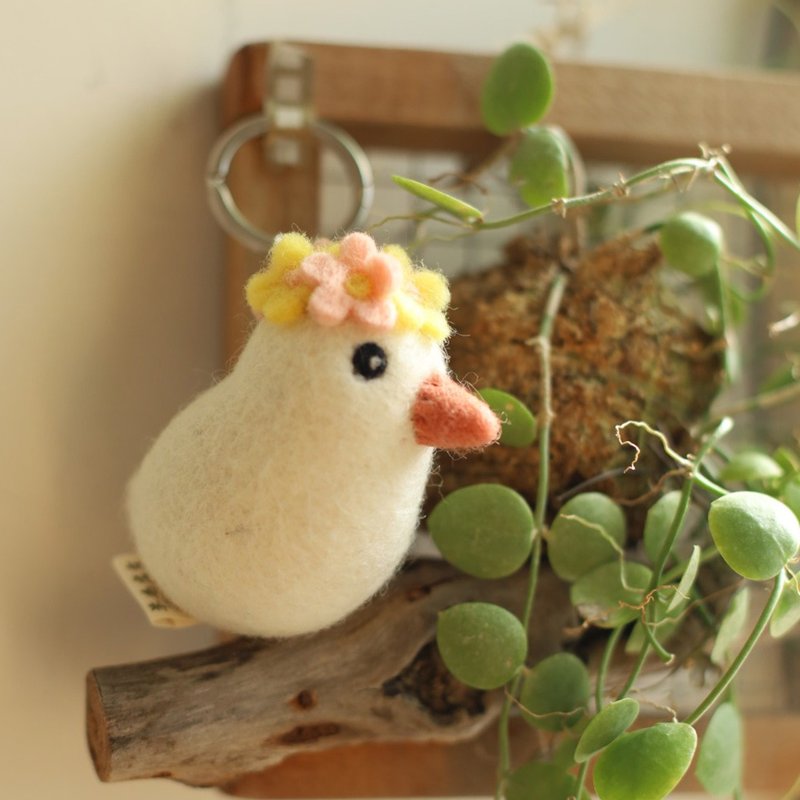 羊毛氈 鑰匙圈 花環 白文鳥 新娘 婚禮小物 - 鑰匙圈/鑰匙包 - 羊毛 白色
