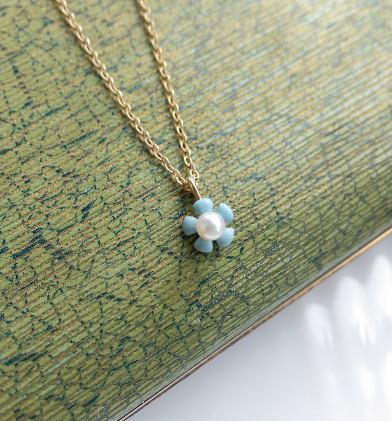 【西洋古董飾品 】Krementz 勿忘我 小花  項鍊 頸鍊 - 頸鏈 - 其他金屬 金色