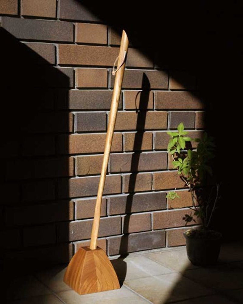 Shoehorn long wooden zelkova 70 cm size - ของวางตกแต่ง - ไม้ 