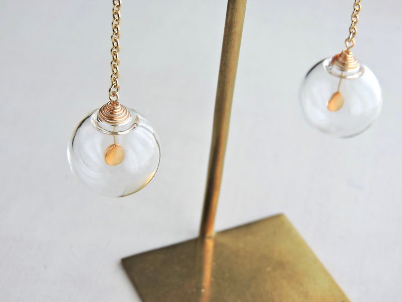 Light bulb earrings / Clip-On bulbs - Earrings & Clip-ons - Glass Transparent