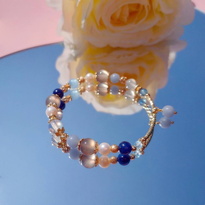Okinawa Blues. Freshwater Pearl Gray Agate Stone 14K Gold Filled Crystal Ore Design Bracelet - Bracelets - Crystal Blue