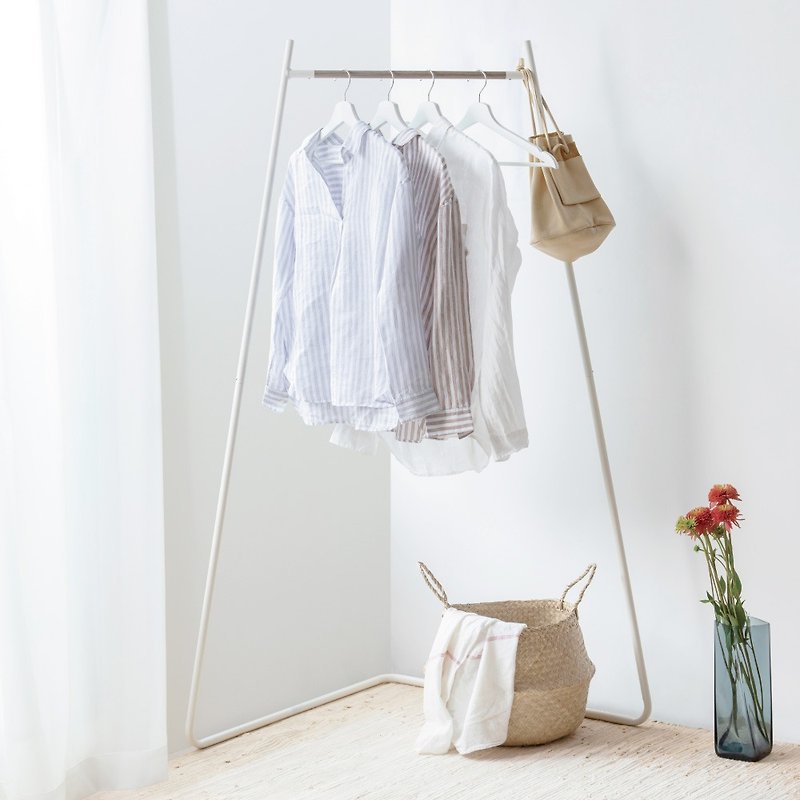 IRIS OHYAMA L-shaped hanging clothes rail PI-C150 black/white (hanger hanger) - ตะขอที่แขวน - วัสดุอื่นๆ 