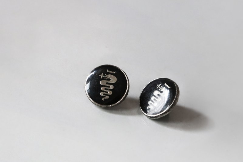 銀龍王 _ 手工耳環 - 耳環/耳夾/耳骨夾 - 其他金屬 黑色