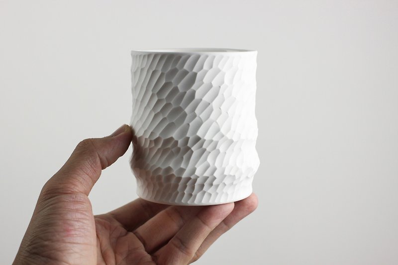 White and Shadow Ceramics Cup 300 ml. - 咖啡杯 - 瓷 白色