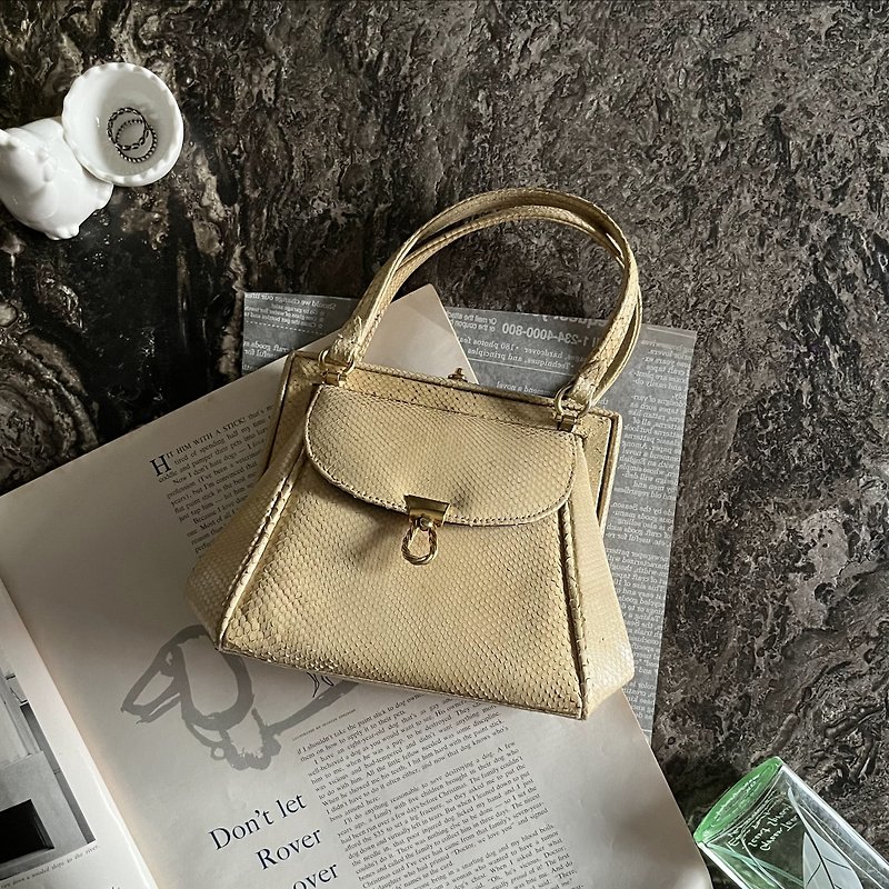 60s Mini Lizard Handbag - Handbags & Totes - Genuine Leather White