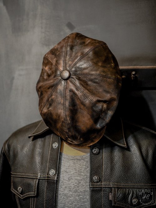 Distressed leather 2024 newsboy cap