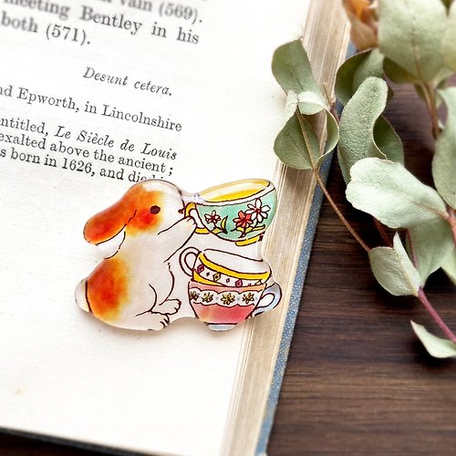 Little brilliant days Tea and Fruit Lop rabbit and teacup brooch たれ耳うさぎとティーカップブローチ