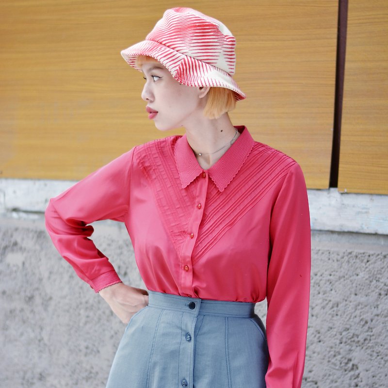 Lipstick | Long Sleeve Vintage Shirt - เสื้อเชิ้ตผู้หญิง - วัสดุอื่นๆ 