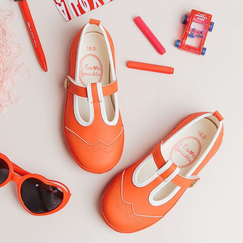 Lucy fashionable orange T-shoes - รองเท้าเด็ก - วัสดุอื่นๆ สีแดง