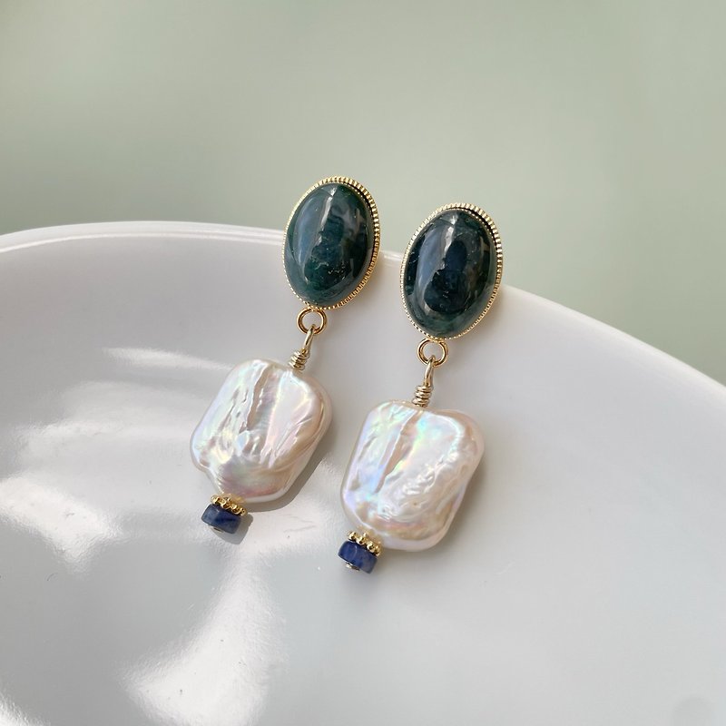 Forest green pearl earrings ピアス/イヤリング - 耳環/耳夾 - 珍珠 綠色