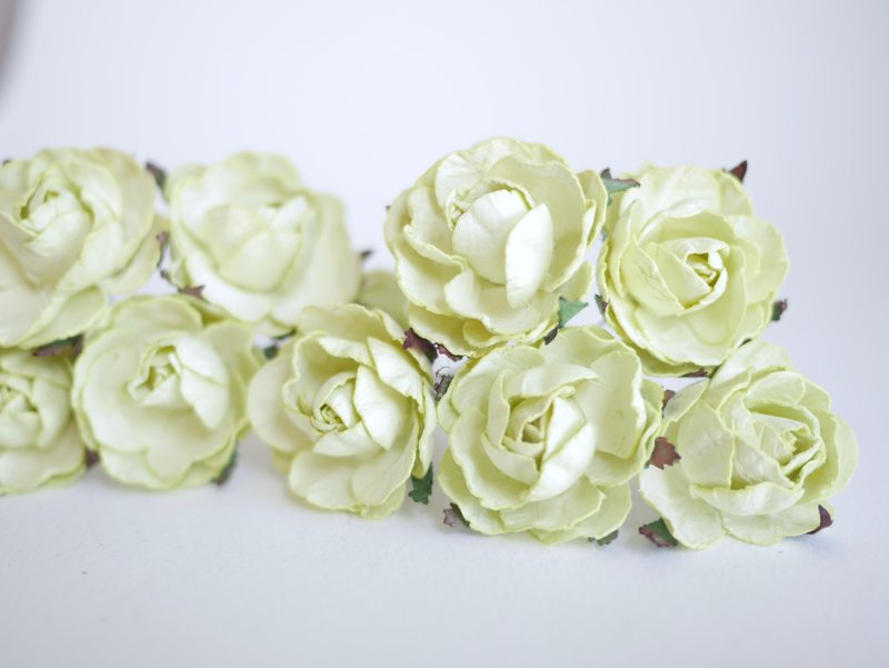 Paper Flower, centerpiece, DIY 25 pieces peony  size 3.5 cm., green lemon color - 其他 - 紙 綠色