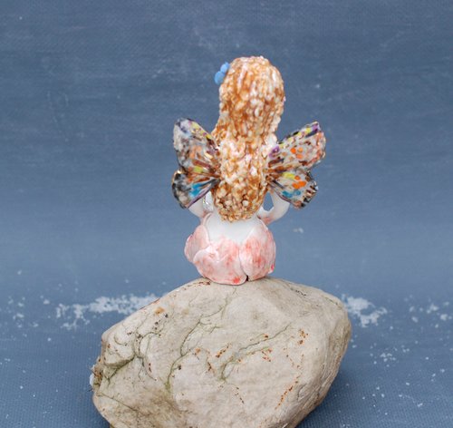 妖精の陶器置物 蝶のデザイン 500x0.jpg