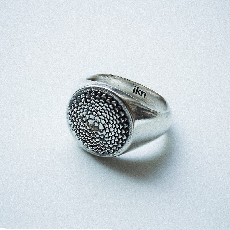 純銀花瓣造型戒指 - 戒指 - 純銀 