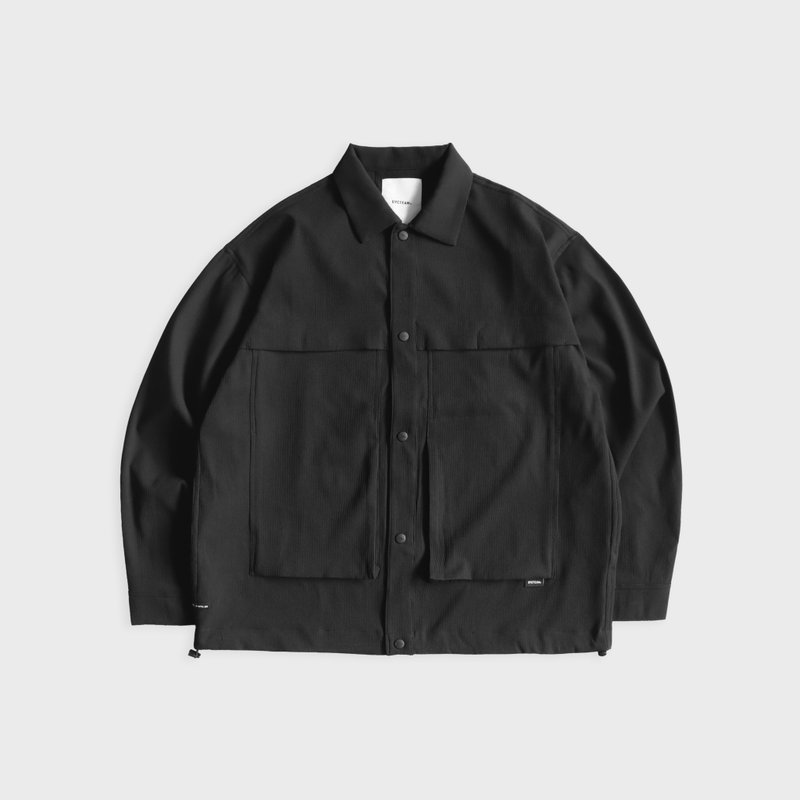 DYCTEAM - RePET Patch pocket shirt (black) - เสื้อเชิ้ตผู้ชาย - วัสดุอื่นๆ สีดำ