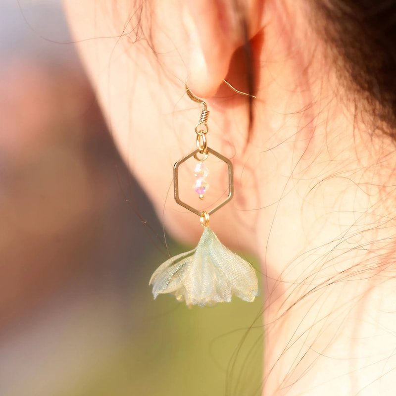 Dandy | Hexagonal Dual Crystal for Girlish Charm Earrings - ต่างหู - วัสดุอื่นๆ หลากหลายสี