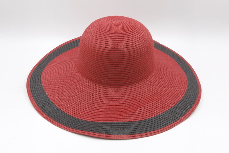 【紙布家】雙色大波浪(咖啡色)紙線編織 - 帽子 - 紙 紅色