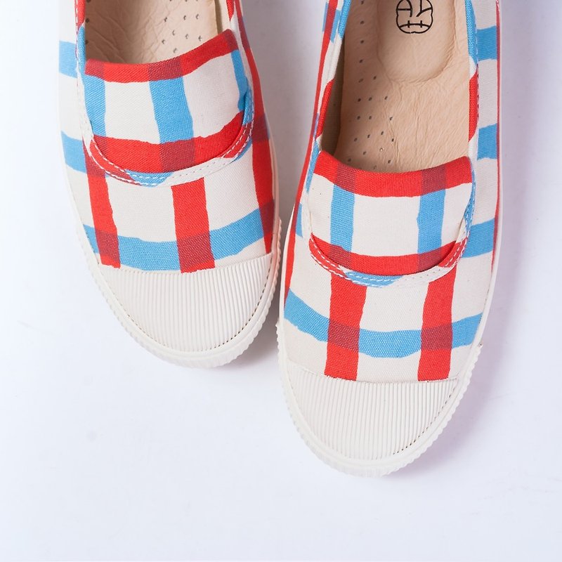 [Fruit] Kyoto hand-painted lines - small picnic cloth shoes / large flat flat / red and blue striped canvas shoes / summer fresh and lively casual flats / 25.5 the last double subscript - รองเท้าลำลองผู้หญิง - ผ้าฝ้าย/ผ้าลินิน สีแดง
