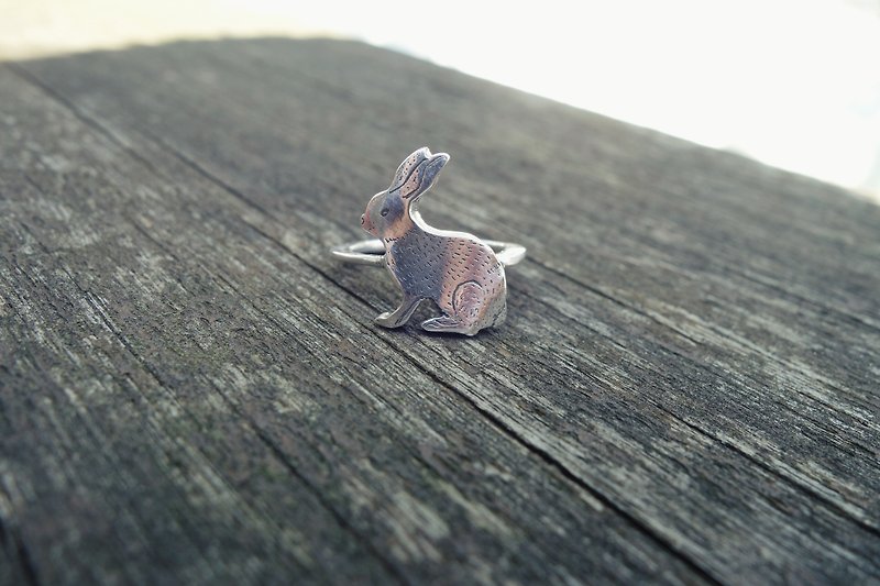Chinese Merlin Rabbit Ring sterling silver - แหวนทั่วไป - โลหะ 