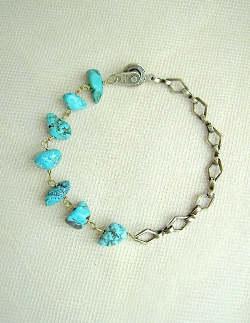 Turquoise and diamond bracelet - สร้อยข้อมือ - เครื่องเพชรพลอย สีน้ำเงิน