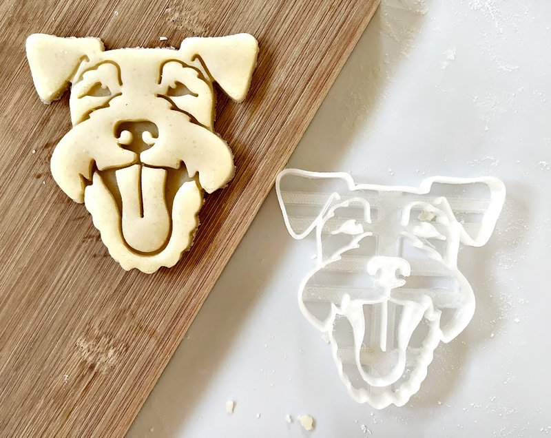 Schnauzer Dog Cookie Cutter - 其他 - 塑膠 