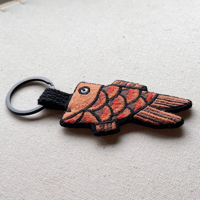 Christmas gift | Double-sided carp streamer hand-embroidered key ring embroidered charm can be customized - ที่ห้อยกุญแจ - งานปัก หลากหลายสี