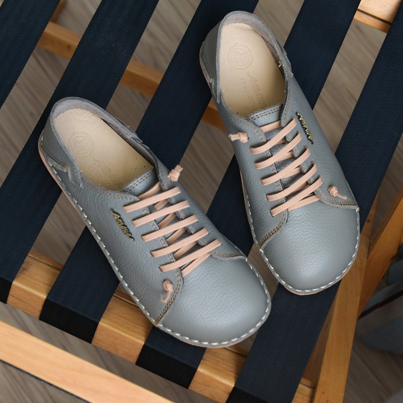[Wide-foot friendly] MIT comfortable steamed bun shoes. Genuine Leather. Cat Willow Gray 2918 - รองเท้าลำลองผู้หญิง - หนังแท้ สีเทา