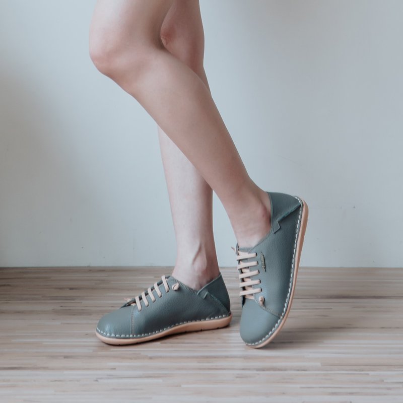 [Wide-foot friendly] MIT comfortable steamed bun shoes. Genuine Leather. Cat Willow Gray 2918 - รองเท้าลำลองผู้หญิง - หนังแท้ สีเทา