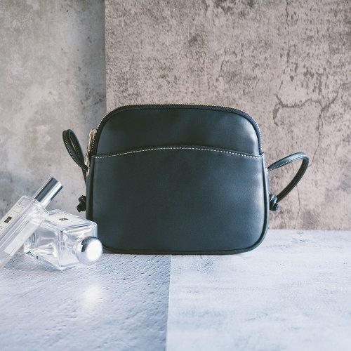 寇比手工皮件 Colbie Leather 真皮小巧肩揹包 X1943 藍