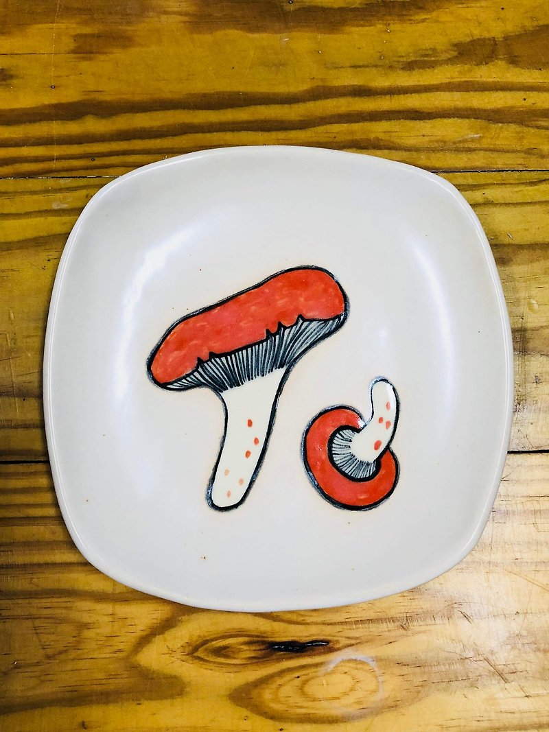 Out of print / orange oyster mushroom rectangular dish (20cm) - จานและถาด - ดินเผา สีส้ม