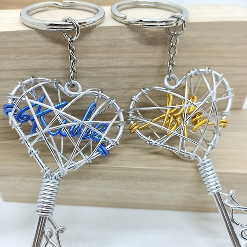 Wire Lover情鋁線藝術工作室 英文中文折字、客製化、金屬線創作、鋁線折字、心之鑰－