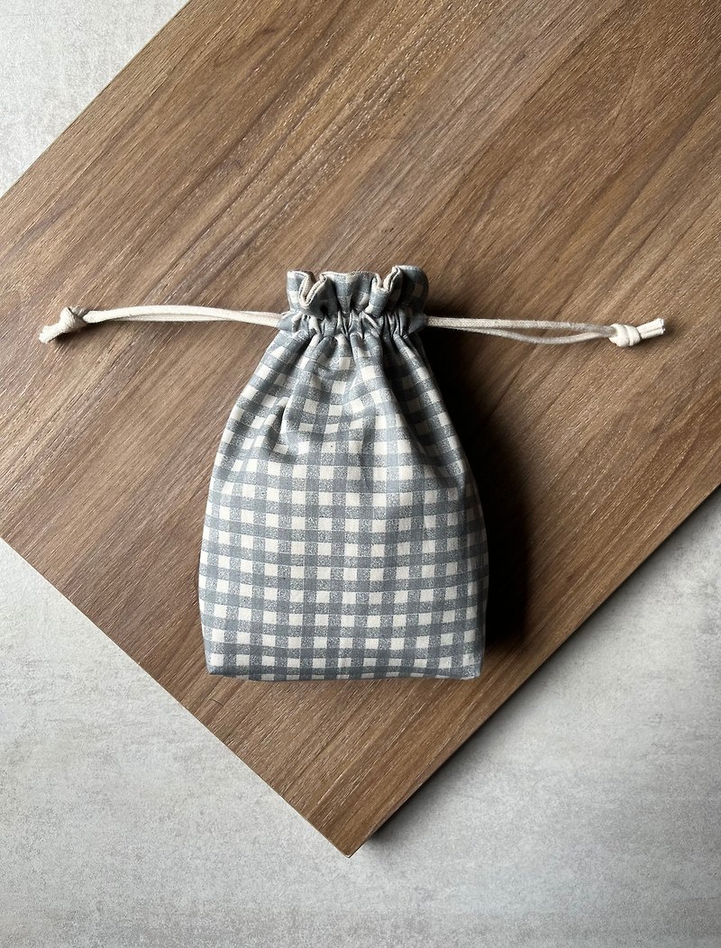 Small things pocket gray plaid - Drawstring Bags - Cotton & Hemp 