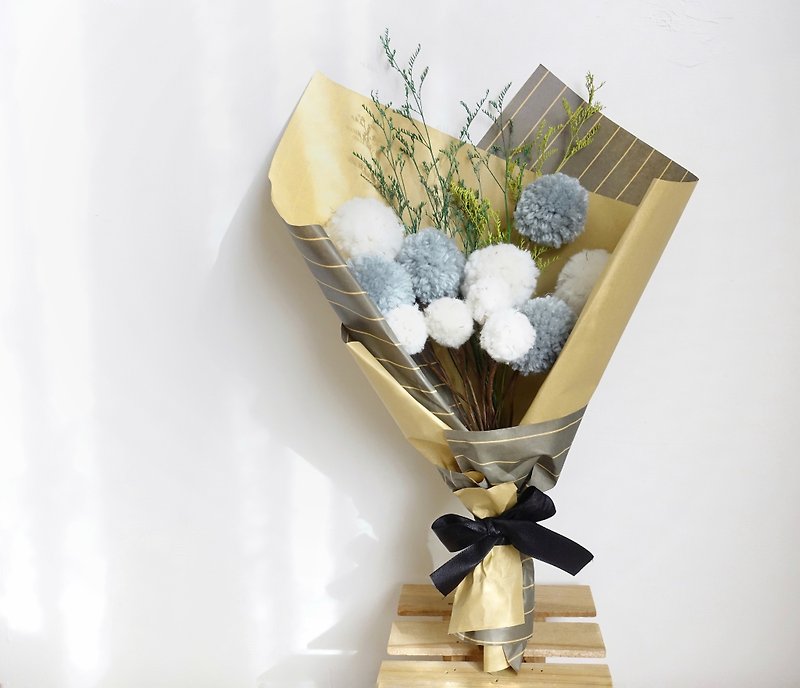 Pompom flowers, anniversary flowers, wedding favor, wedding boquete - Dried Flowers & Bouquets - Other Materials Gray