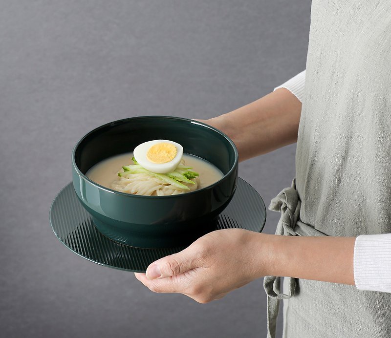 TACKAON classic noodle bowl made in Korea - Plates & Trays - Porcelain Multicolor